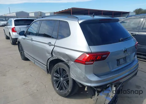 2022 Volkswagen Tiguan 2.0T Se R-Line Black из США, поврежденный, VIN 3VVCB7AX8NM021986